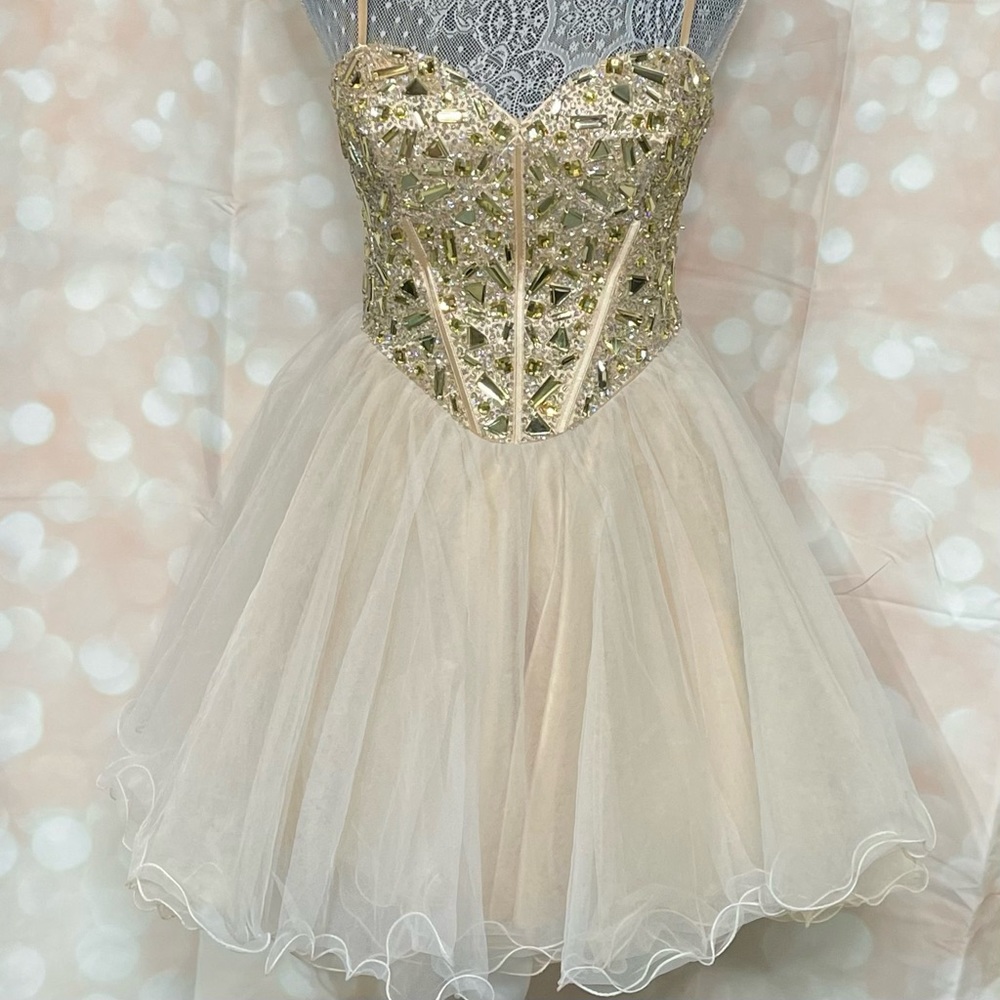 Dave & Johnny Dress